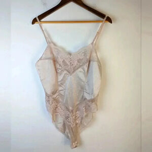 Heiress Vintage Lace Teddy Camisole Bodysuit / 38